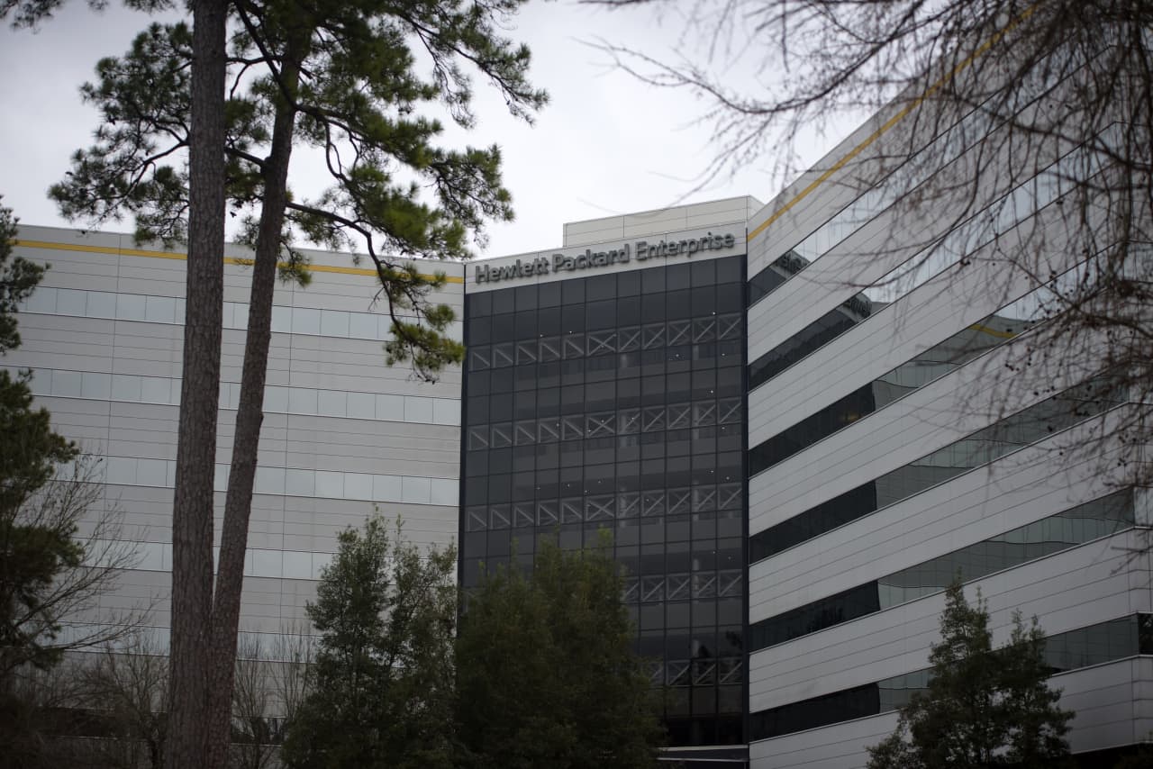 Justice Department Sues to Block Hewlett Packard Enterprise’s Bid for Juniper Networks