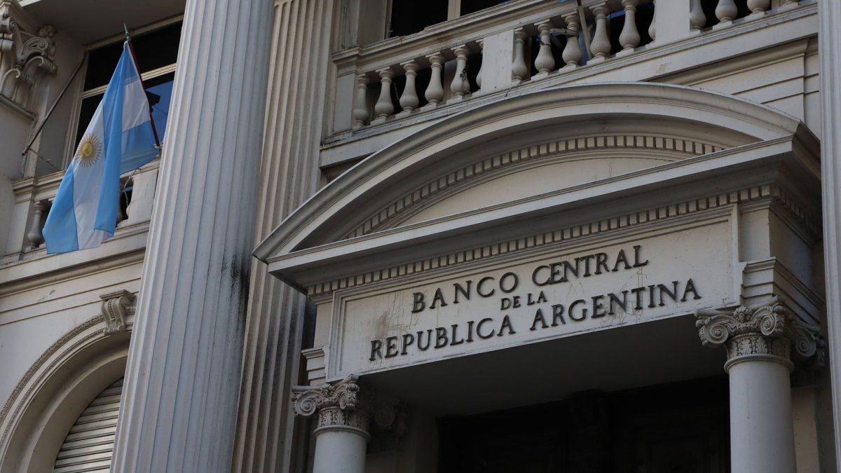Dólar hoy: a cuánto cotiza este sábado 15 de febrero
