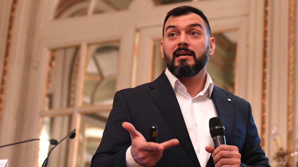 Se abre el debate por el dólar: la respuesta de Emmanuel Álvarez Agis a Javier Milei