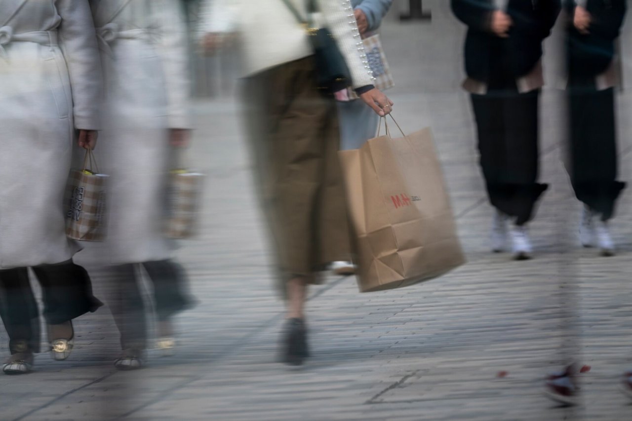 The Mood of the American Consumer is Souring