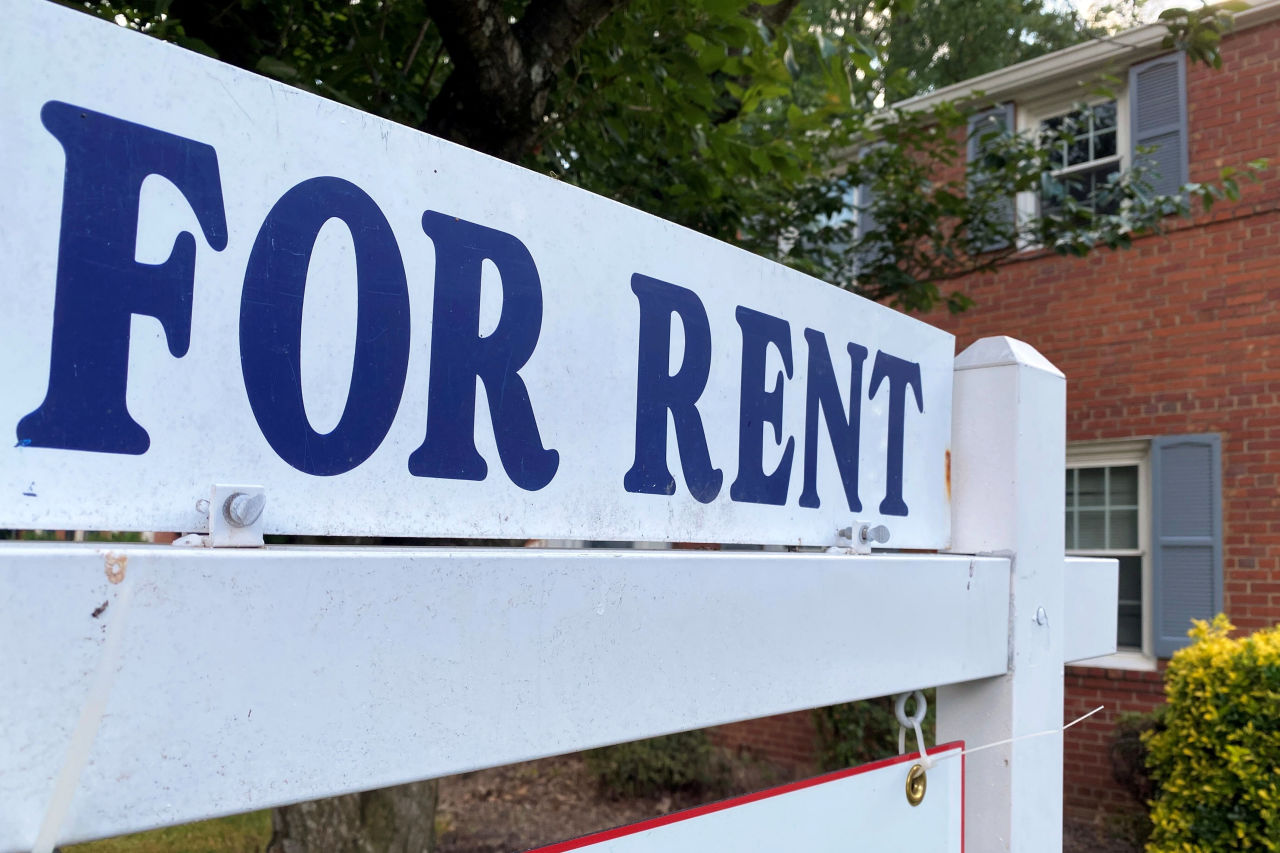 Zillow’s Rentals Business Buoys Prospects, Even as Outlook Hits Shares