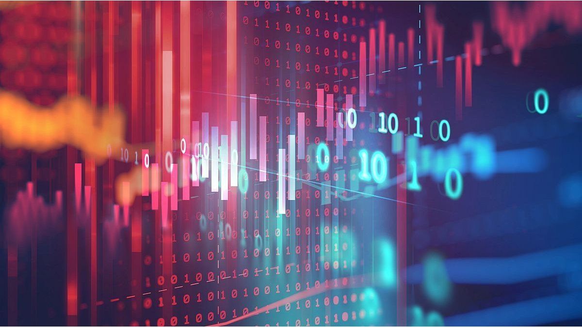 Las acciones y los bonos cierran un mes para el olvido: el S&P Merval en dólares cae 17% y el riesgo país salta 24%