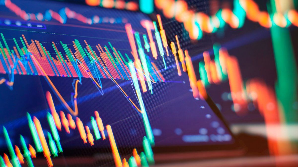 Las acciones y los bonos aceleran derrumbes por el escándalo de $LIBRA: se registran caídas de hasta 7%