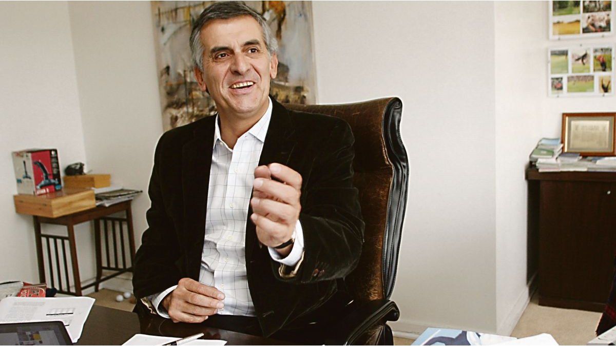 Dólar y «crawling peg»: Rodolfo Santángelo advirtió que el Gobierno se «apresuró» con la baja