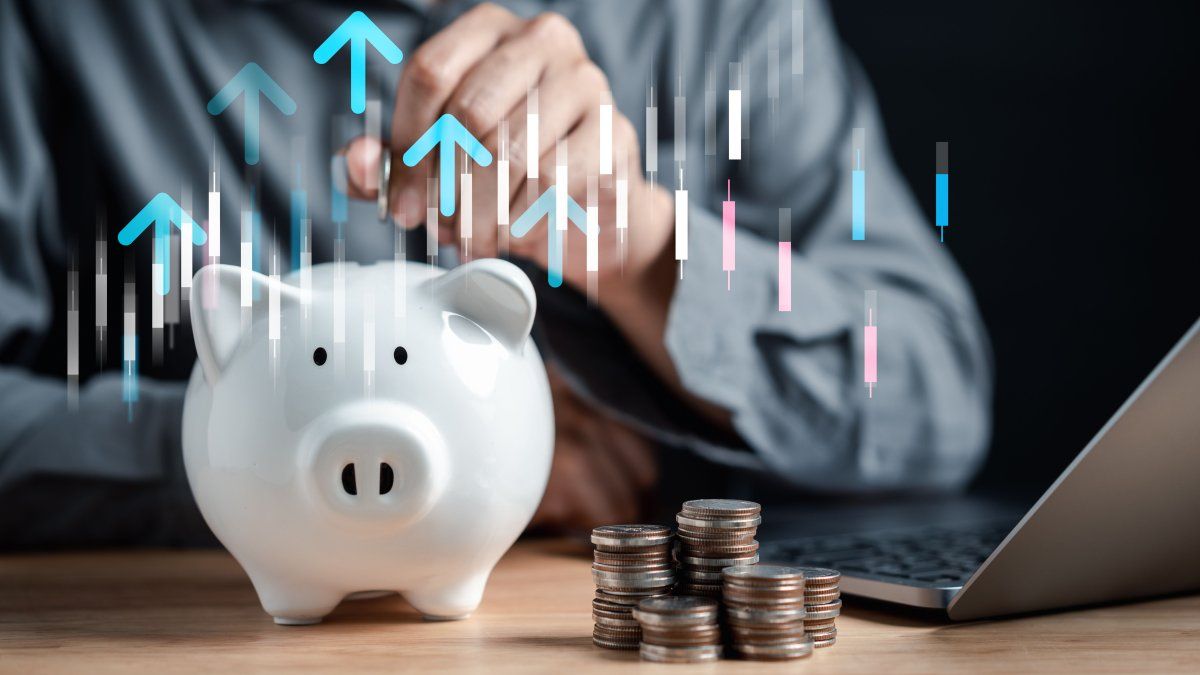 Plazo fijo tradicional vs UVA: cuál conviene tras la suba del dólar y el repunte de la inflación