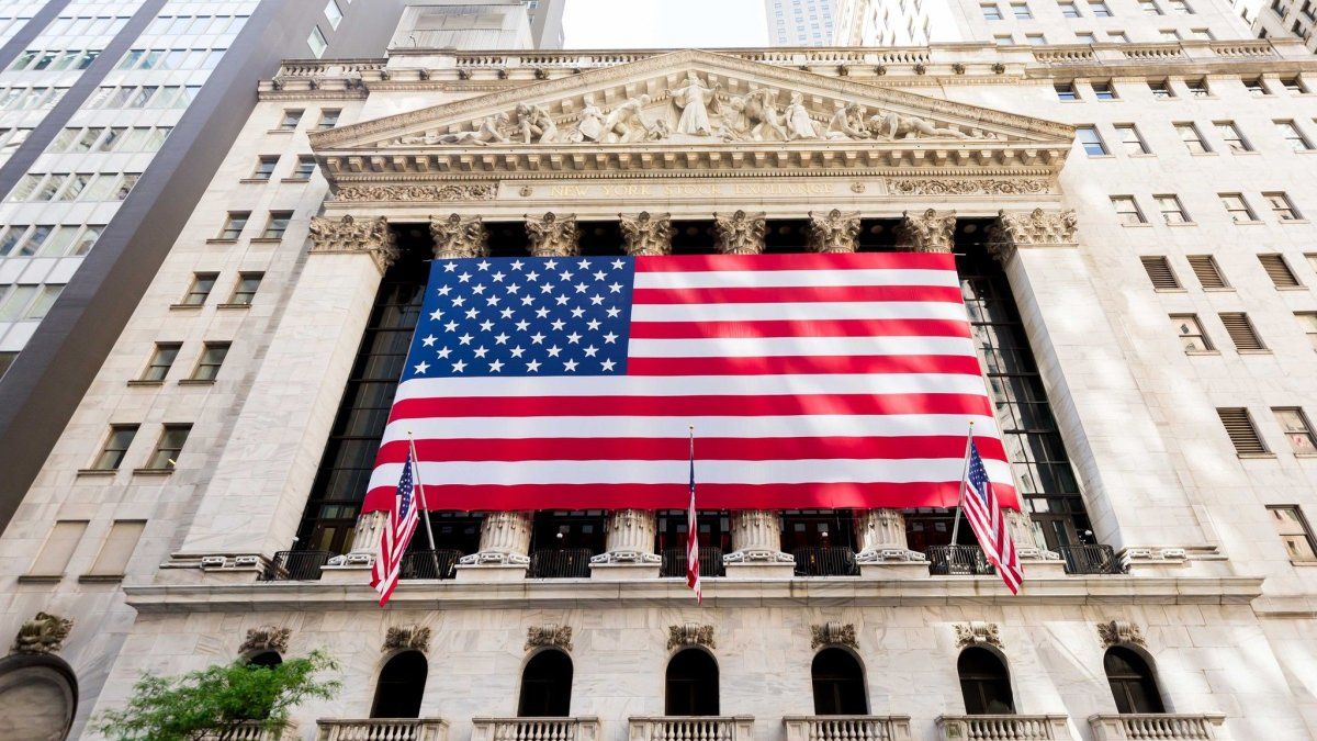 Efecto guerra comercial: las acciones argentinas anotan bajas de hasta 5% en Wall Street
