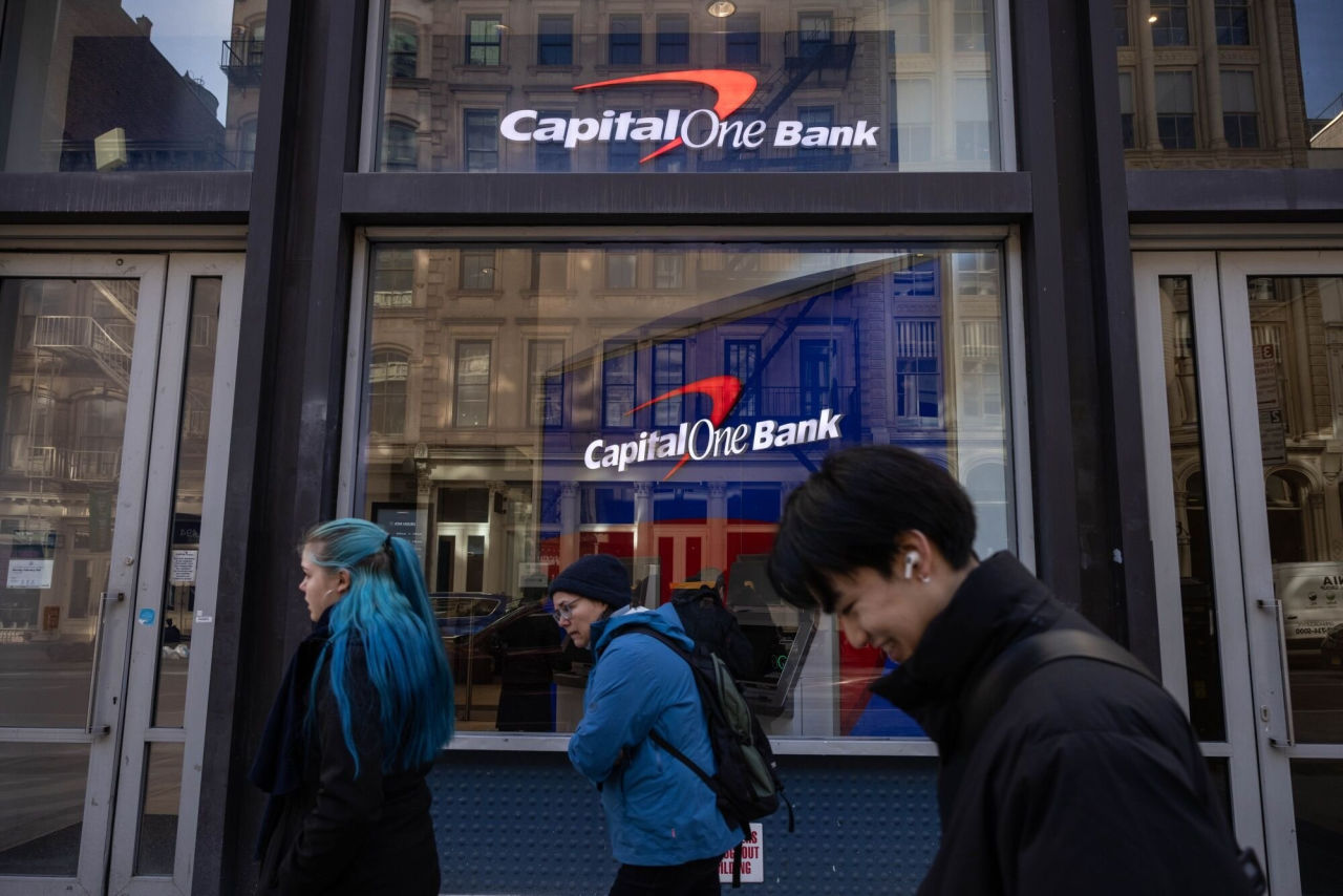 Capital One’s $35 Billion Deal for Discover Gets the Green Light