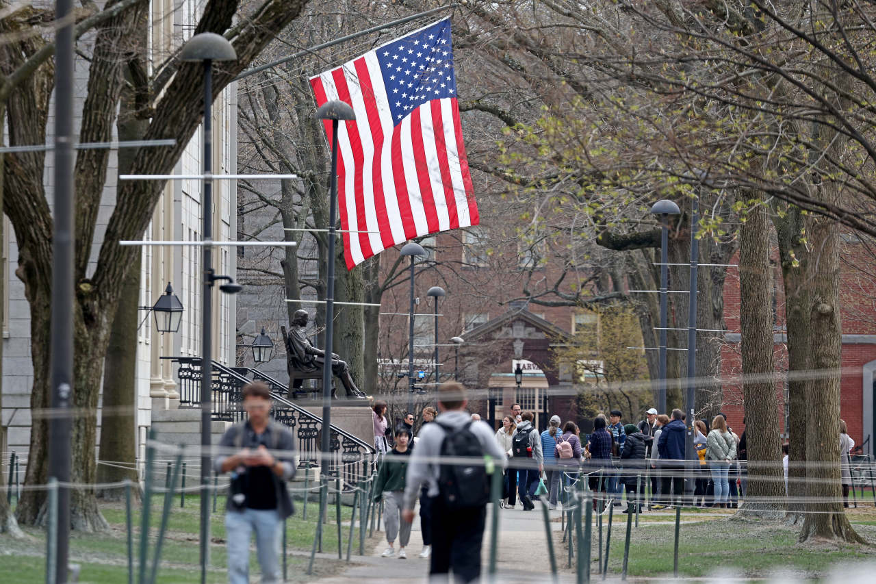 Harvard’s Brawl With Trump Casts Doubt on Its Pristine Credit