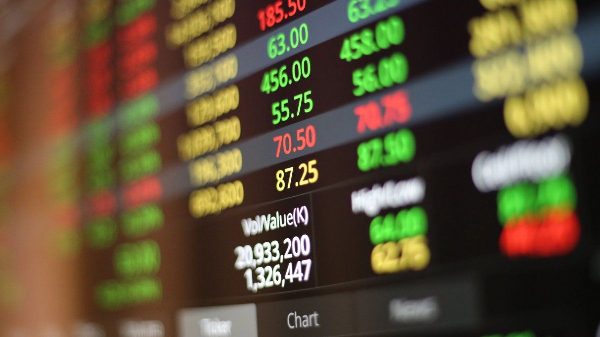 El S&P Merval pone fin a su peor racha del año y rebota casi 3% de la mano de YPF