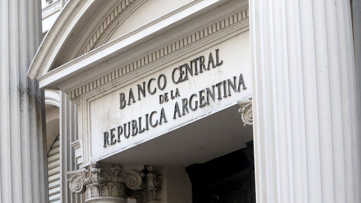 El BCRA eliminó la restricción cruzada para extranjeros y ya no corre el mínimo de los seis meses