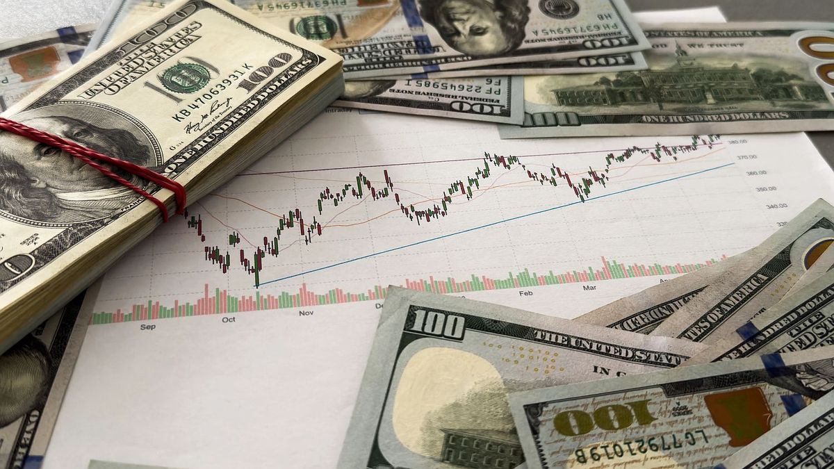 La Fed se divide por los recortes de tasas en EEUU: debate por los aranceles y el impacto en la Argentina