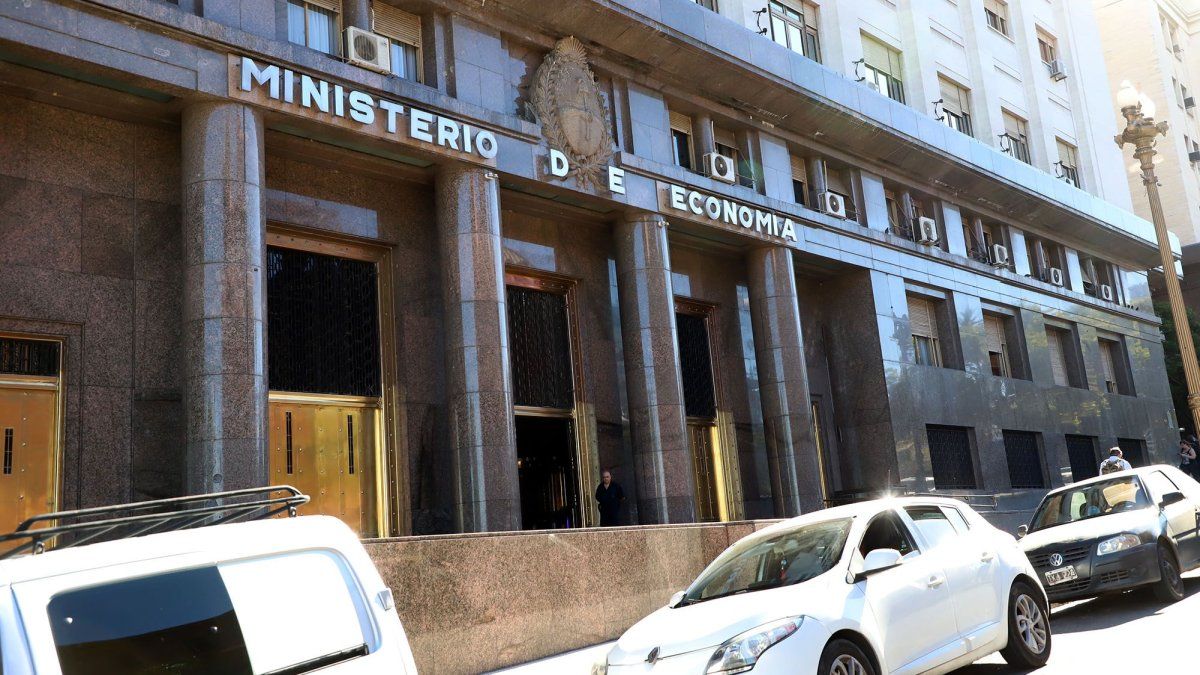 La deuda pública argentina: el auge del financiamiento multilateral y la urgente necesidad de retornar al mercado voluntario