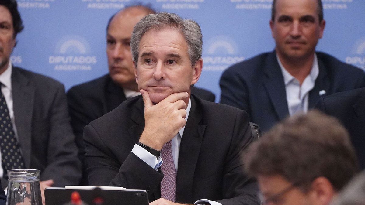 En medio de la tensión cambiaria, Pablo Quirno negó que se haya usado dólares del FMI
