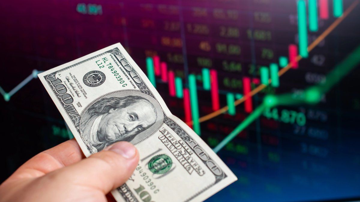 No cede la presión sobre el dólar: el mayorista supera los $1.400 sin intervención del Tesoro de EEUU a la vista
