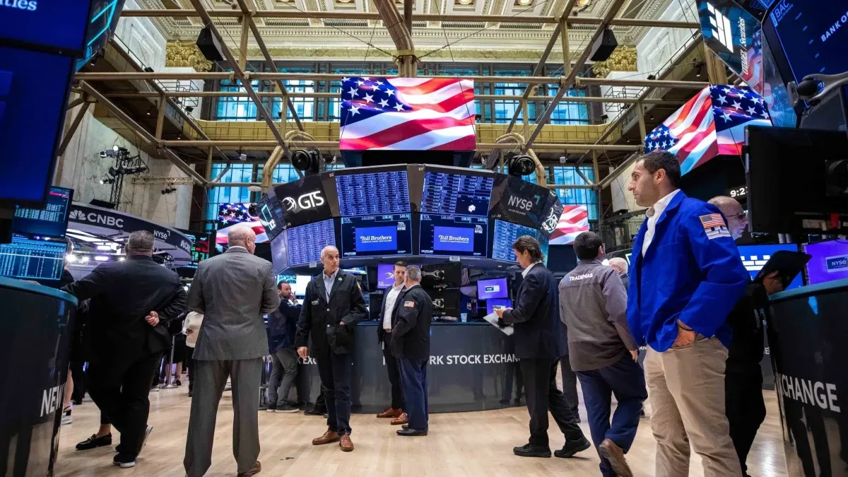 Wall Street sube pese a la preocupación por la falta de datos oficiales de empleo