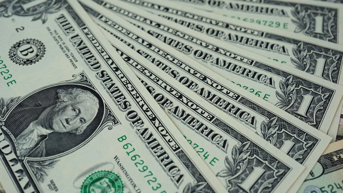 Dólar hoy: a cuánto cotiza este lunes 3 de noviembre