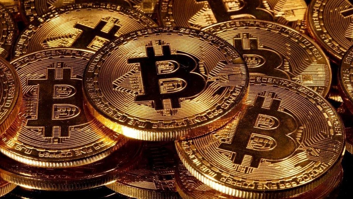 El mercado cripto arranca la semana con retrocesos y Bitcoin no logra sostener los u$s77.000